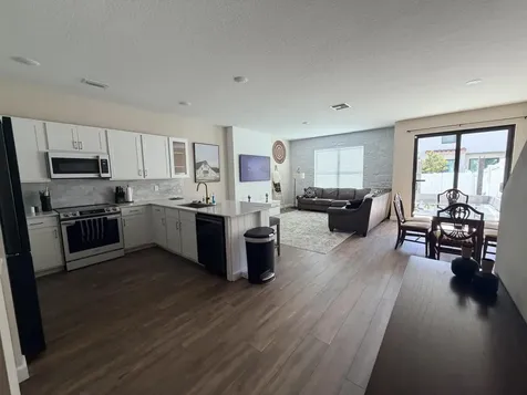 4311 Bradbury Court Riviera Beach FL 33410