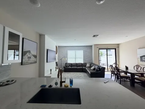 4311 Bradbury Court Riviera Beach FL 33410