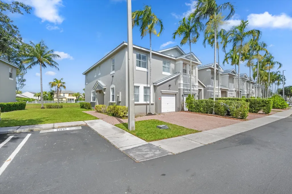 2269 Shoma Drive Royal Palm Beach FL 33414