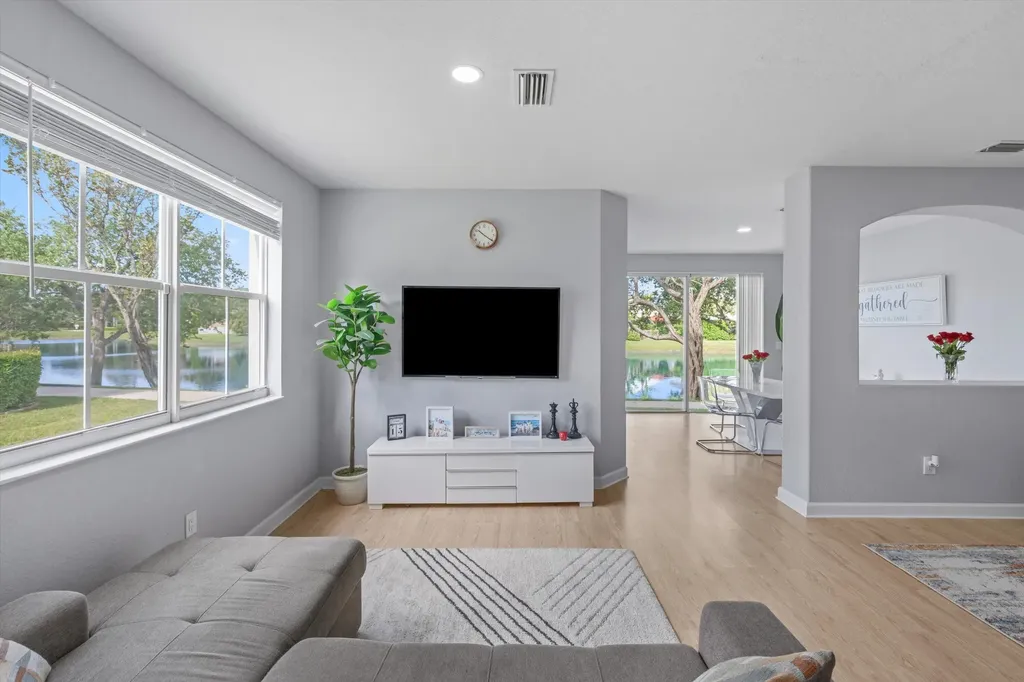 2269 Shoma Drive Royal Palm Beach FL 33414