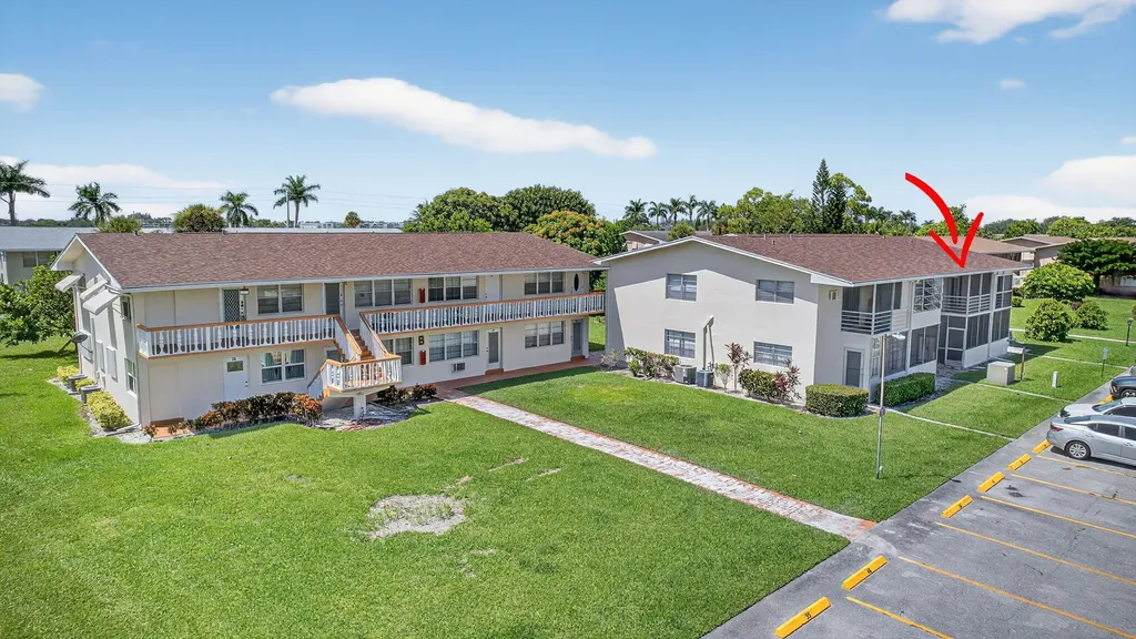 42 Easthampton B West Palm Beach FL 33417