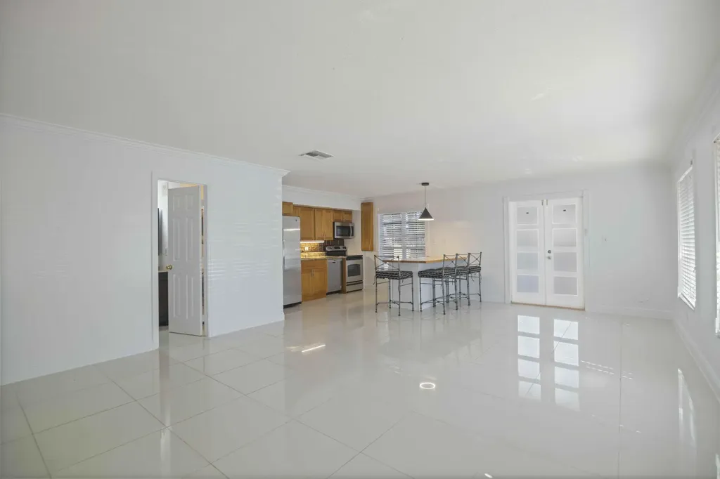 1545 Miami Road Fort Lauderdale FL
