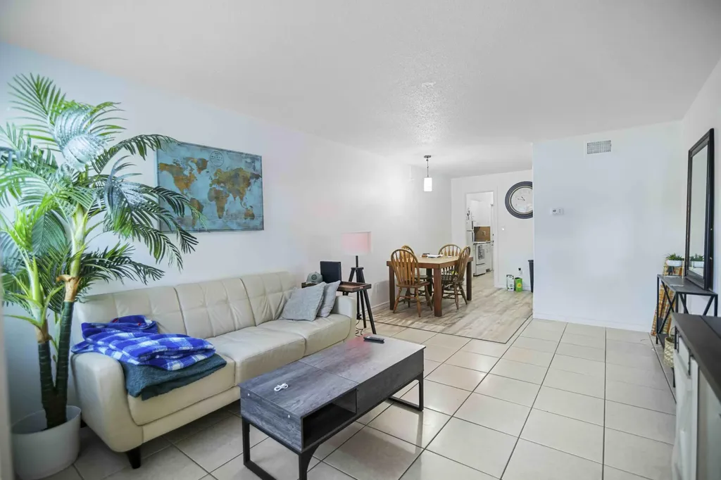 1545 Miami Road Fort Lauderdale FL