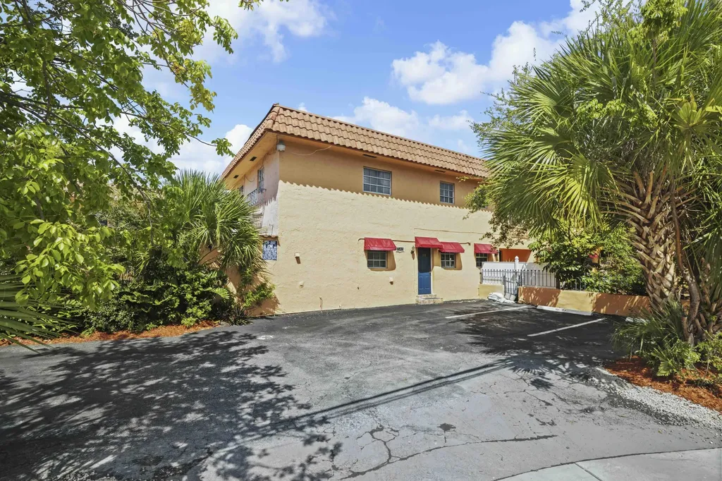 1545 Miami Road Fort Lauderdale FL