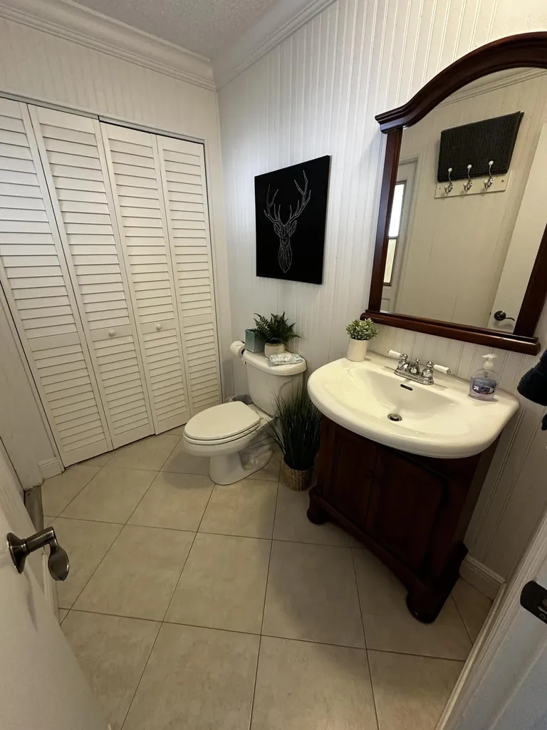 6860 S Calle Del Paz S Boca Raton FL 33433