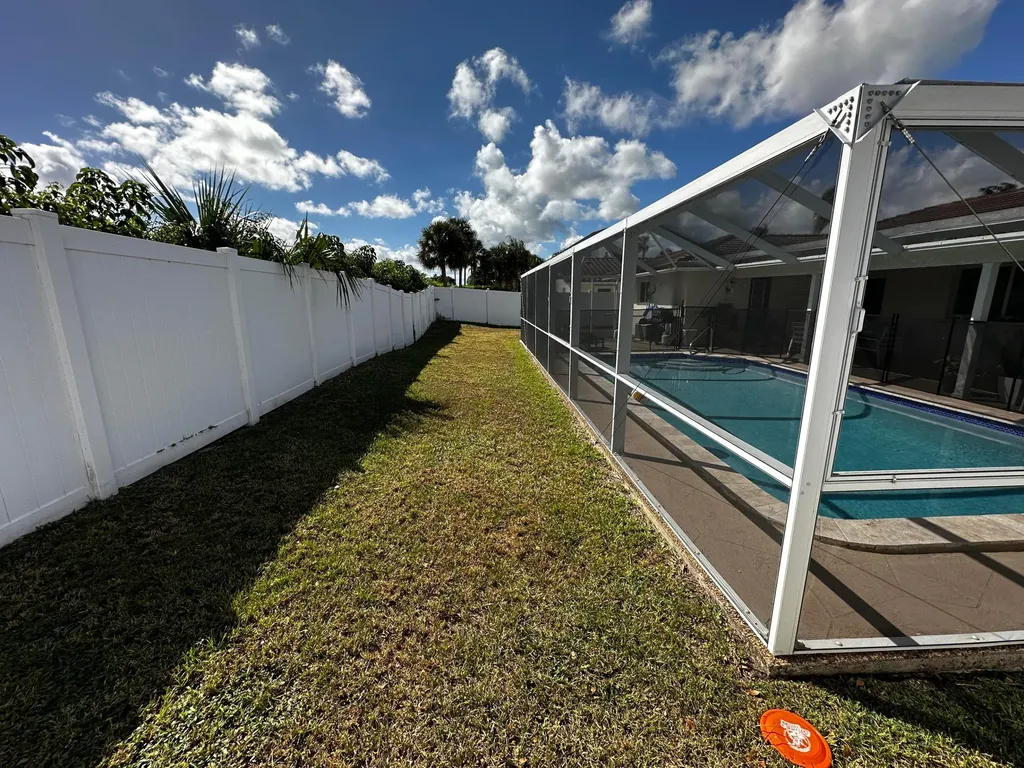 6860 S Calle Del Paz S Boca Raton FL 33433
