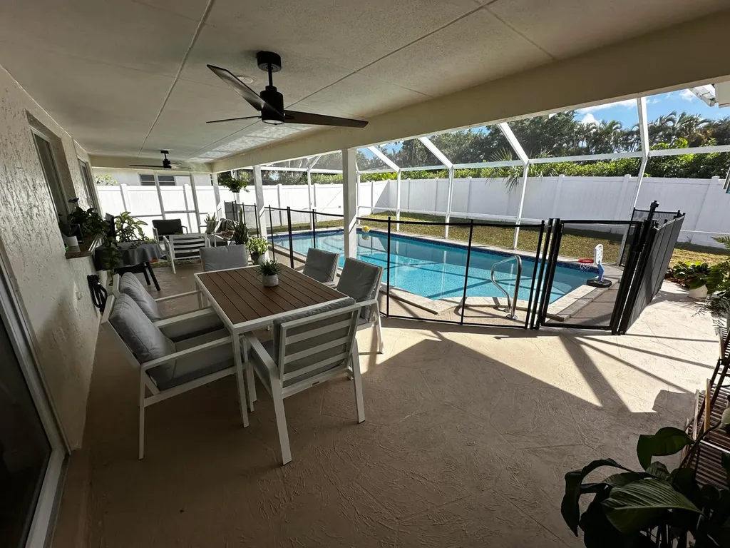6860 S Calle Del Paz S Boca Raton FL 33433