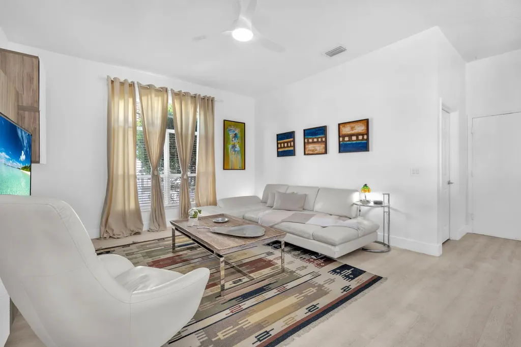16423 Segovia Circle S Fort Lauderdale FL 33331