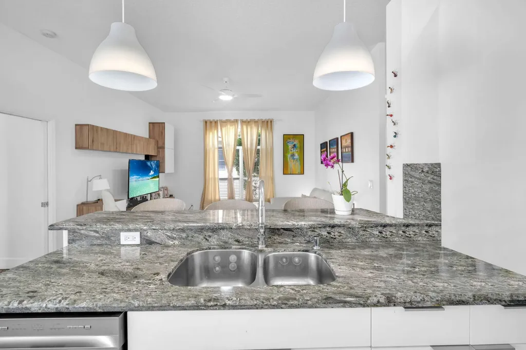 16423 Segovia Circle S Fort Lauderdale FL 33331