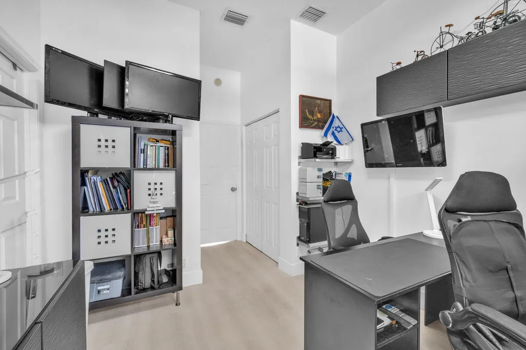 16423 Segovia Circle S Fort Lauderdale FL 33331