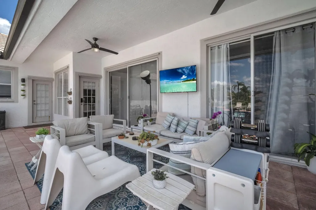 16423 Segovia Circle S Fort Lauderdale FL 33331