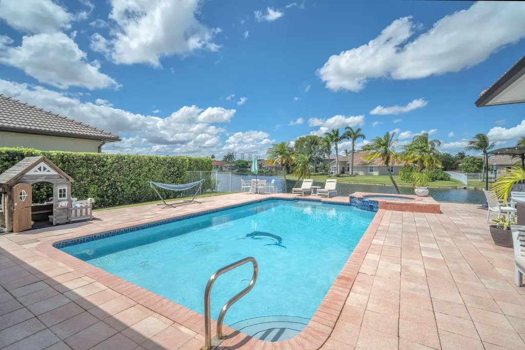 16423 Segovia Circle S Fort Lauderdale FL 33331