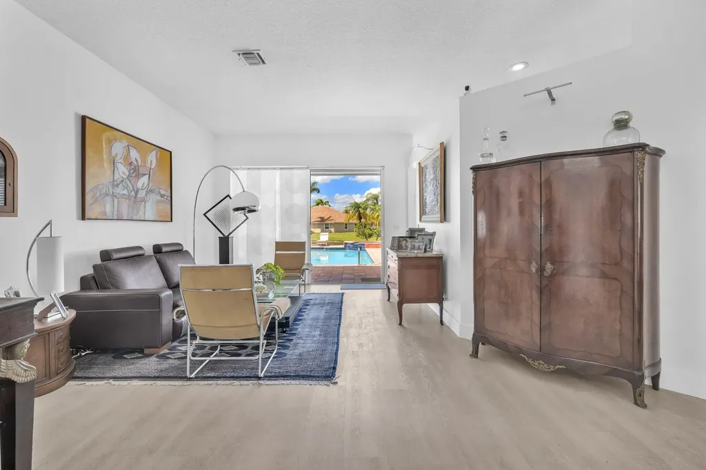 16423 Segovia Circle S Fort Lauderdale FL 33331