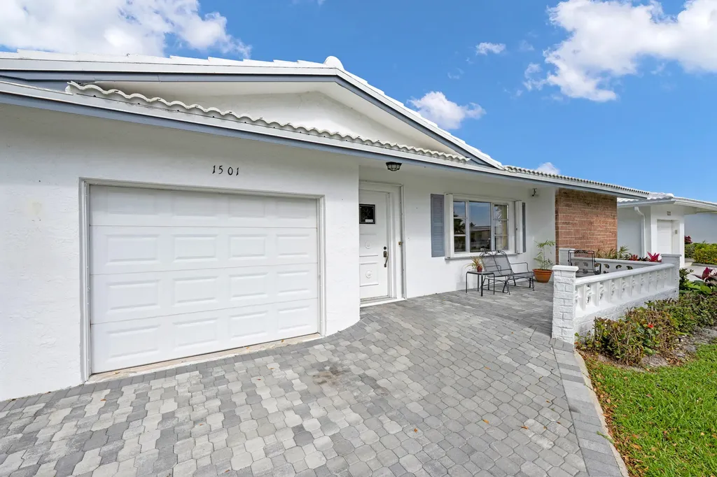 1501 NW 87th Lane Plantation FL 33322