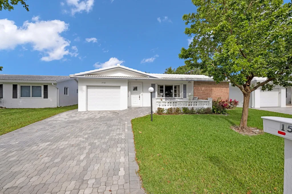 1501 NW 87th Lane Plantation FL 33322
