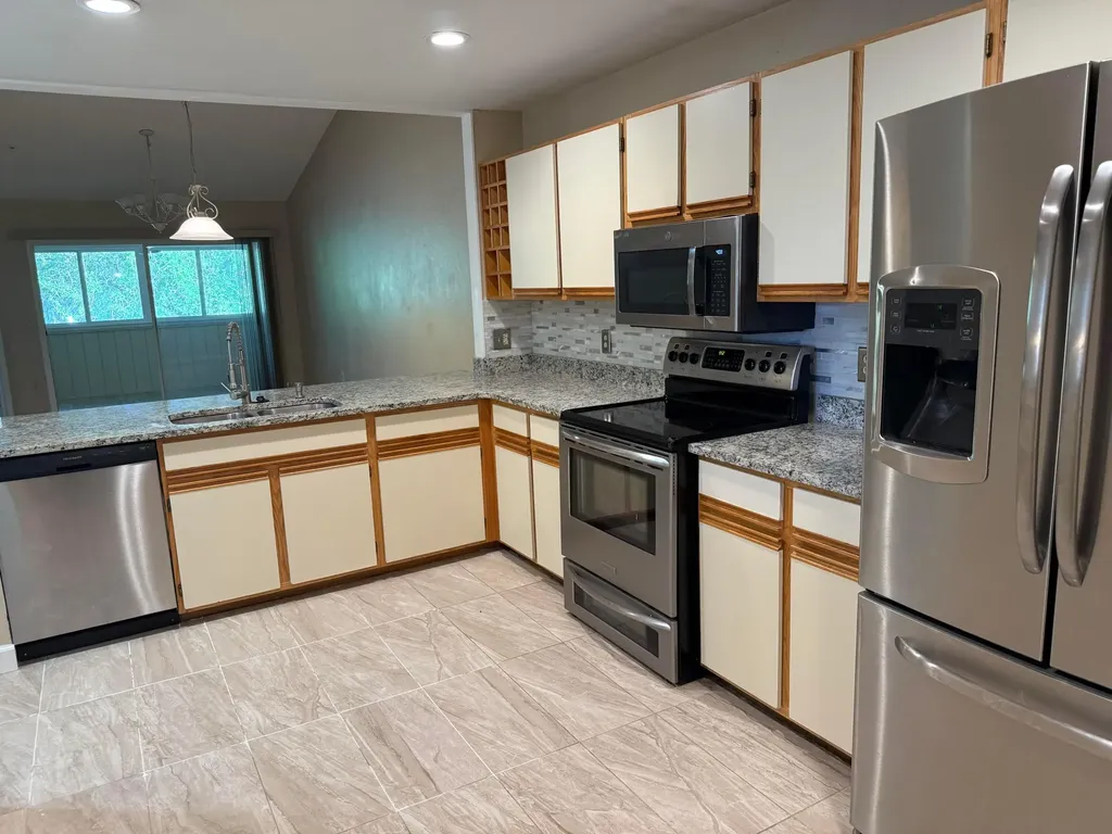 683 Post Oak Circle Altamonte Springs FL 32701