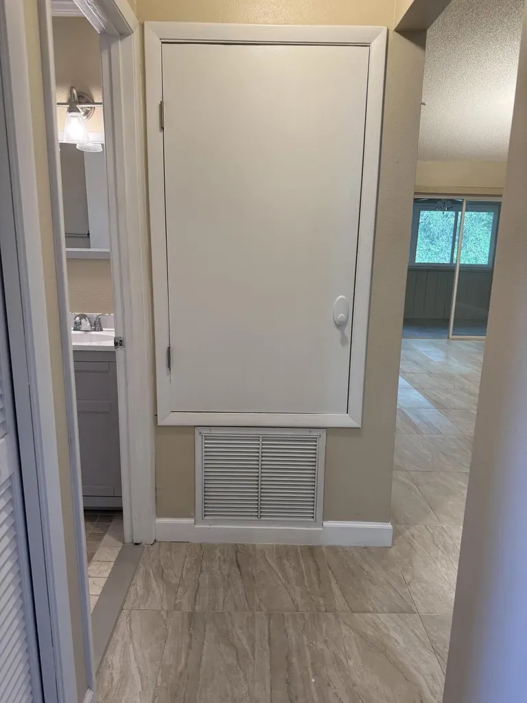 683 Post Oak Circle Altamonte Springs FL 32701