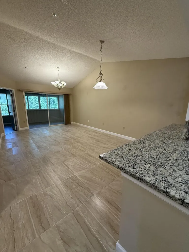 683 Post Oak Circle Altamonte Springs FL 32701