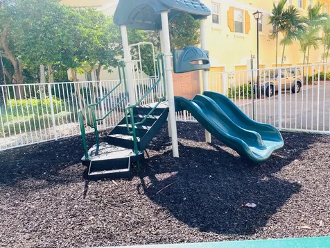 1365 Vía De Pepi Boynton Beach FL 33426