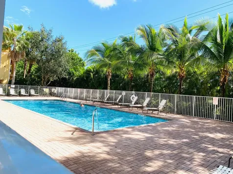 1365 Vía De Pepi Boynton Beach FL 33426