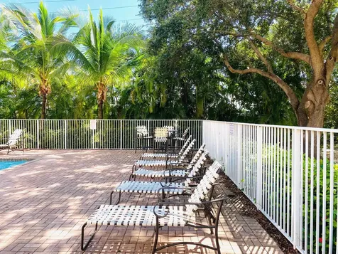 1365 Vía De Pepi Boynton Beach FL 33426