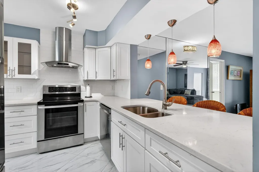 18 Willowbrook Lane Delray Beach FL 33446