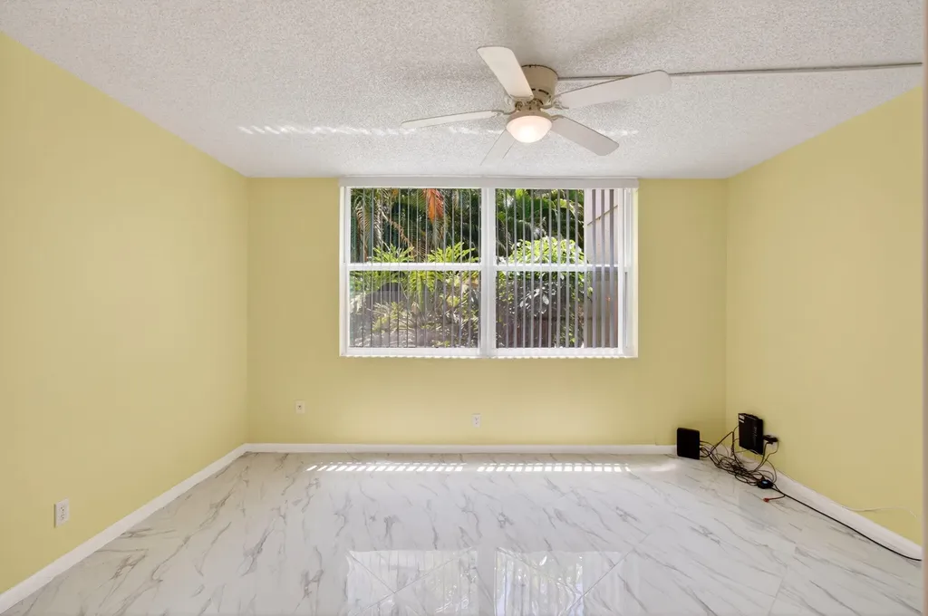 18 Willowbrook Lane Delray Beach FL 33446