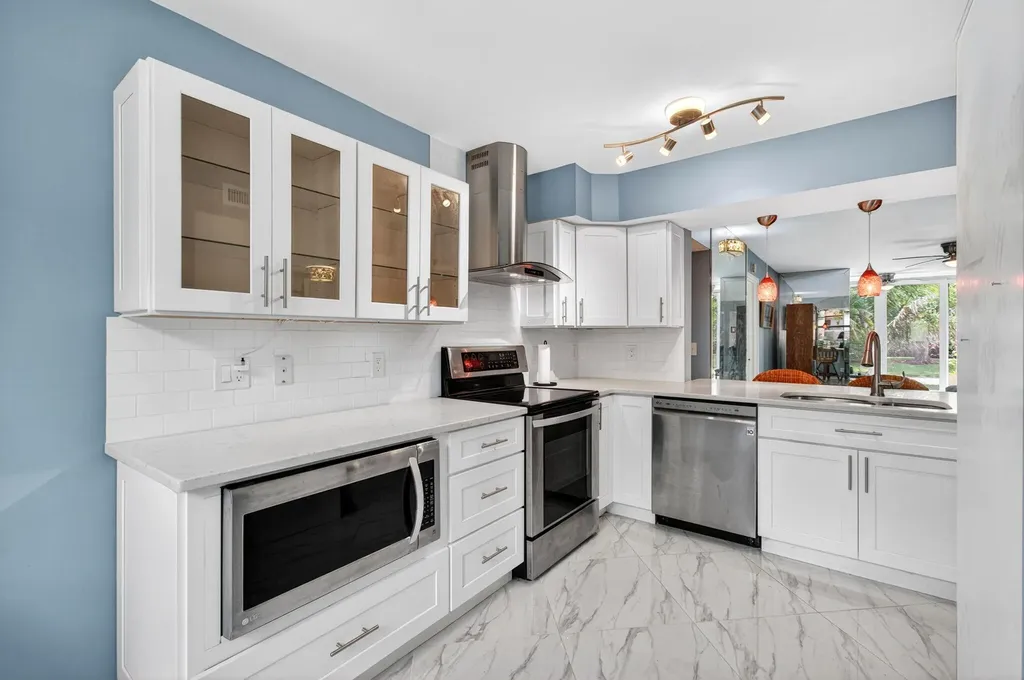 18 Willowbrook Lane Delray Beach FL 33446
