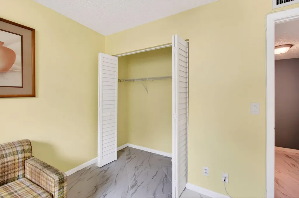 18 Willowbrook Lane Delray Beach FL 33446