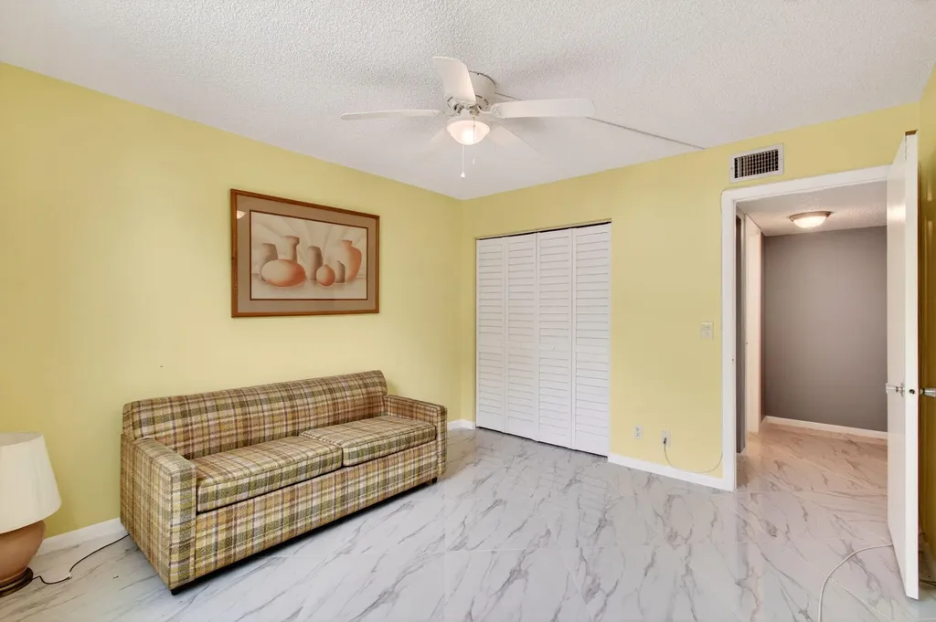 18 Willowbrook Lane Delray Beach FL 33446