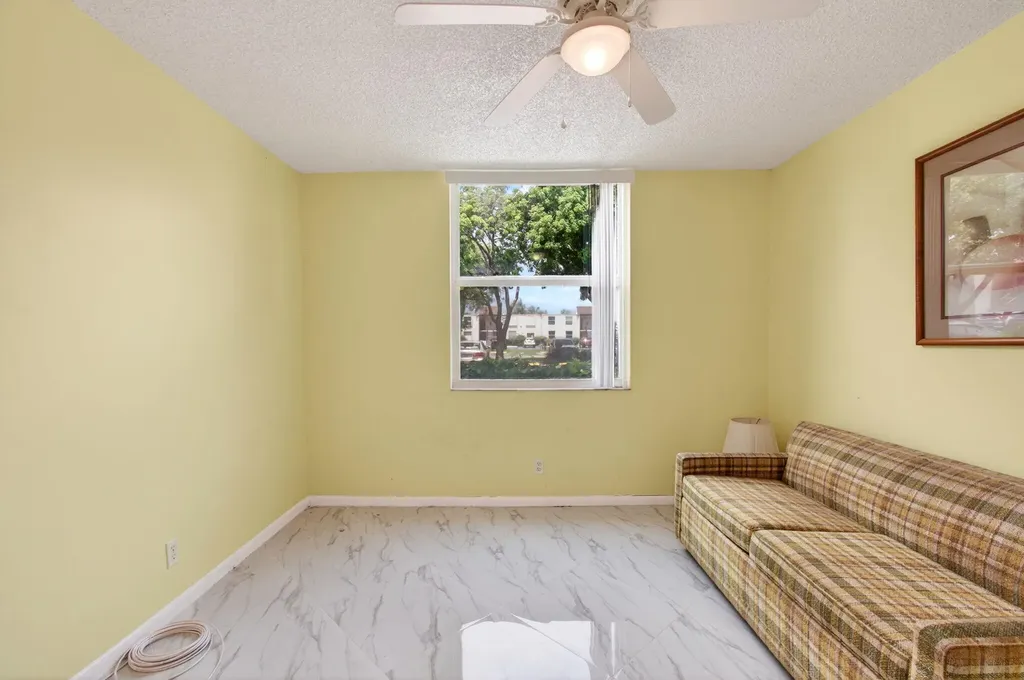 18 Willowbrook Lane Delray Beach FL 33446