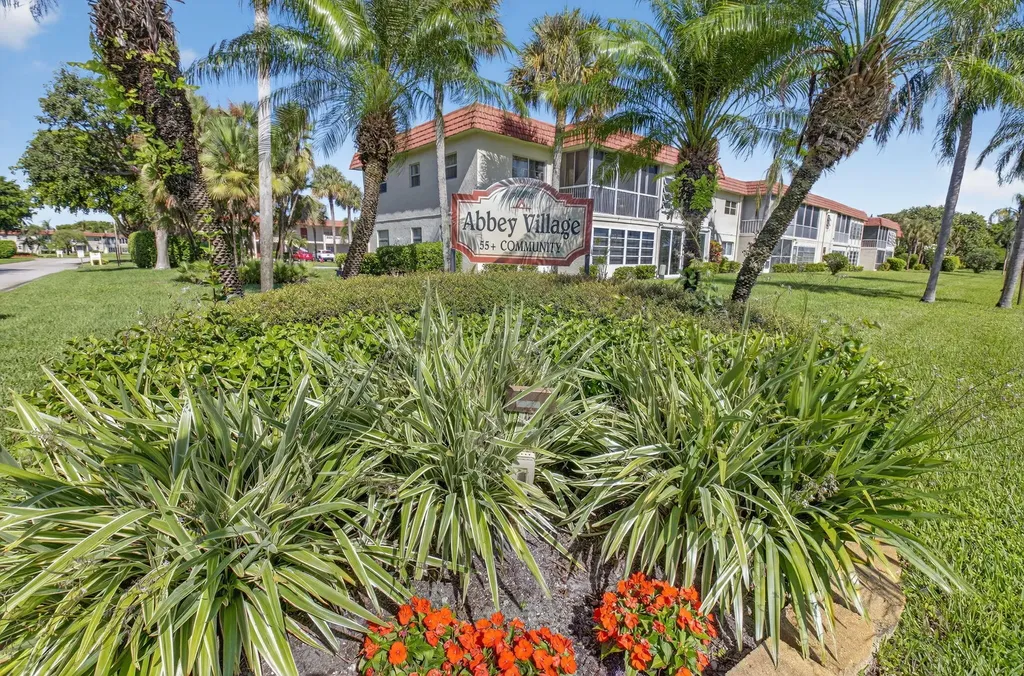 18 Willowbrook Lane Delray Beach FL 33446