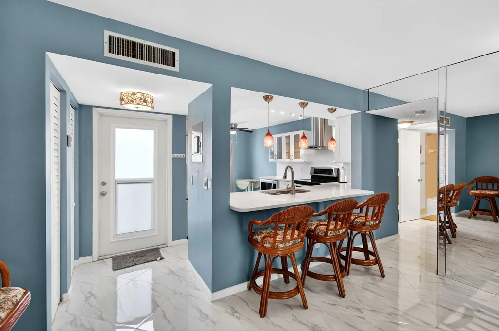 18 Willowbrook Lane Delray Beach FL 33446