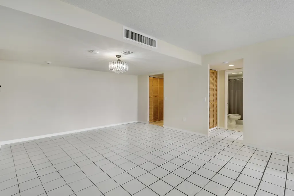 5600 N Flagler Drive West Palm Beach FL 33407