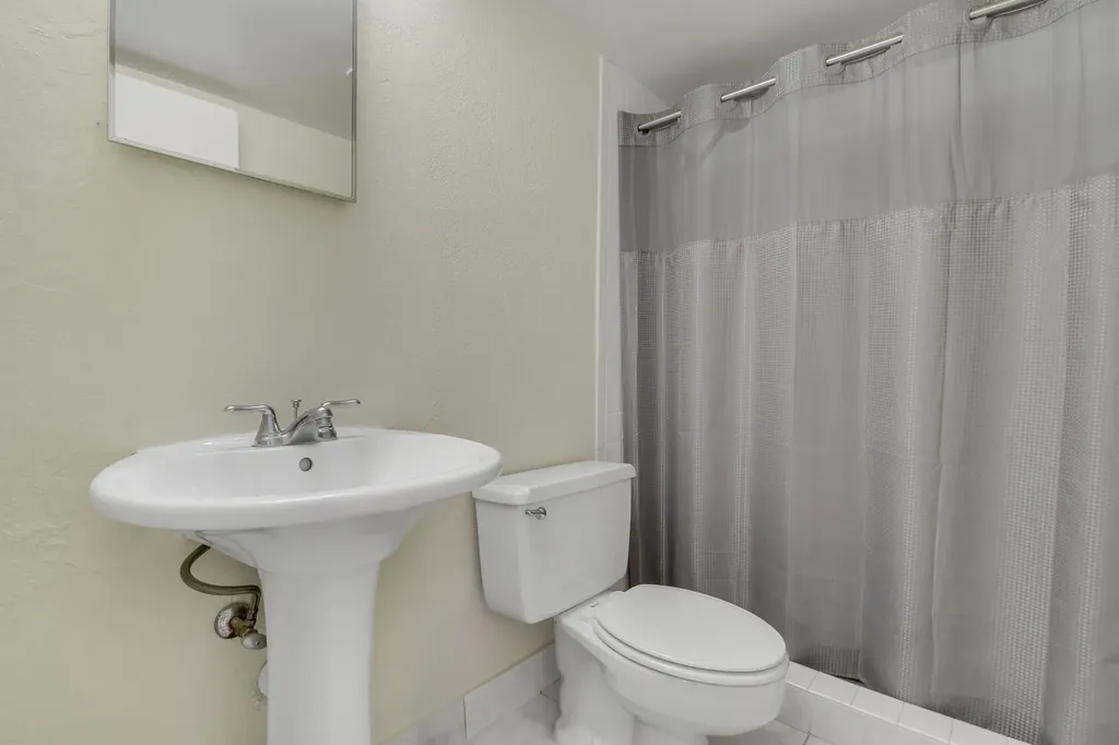 5600 N Flagler Drive West Palm Beach FL 33407