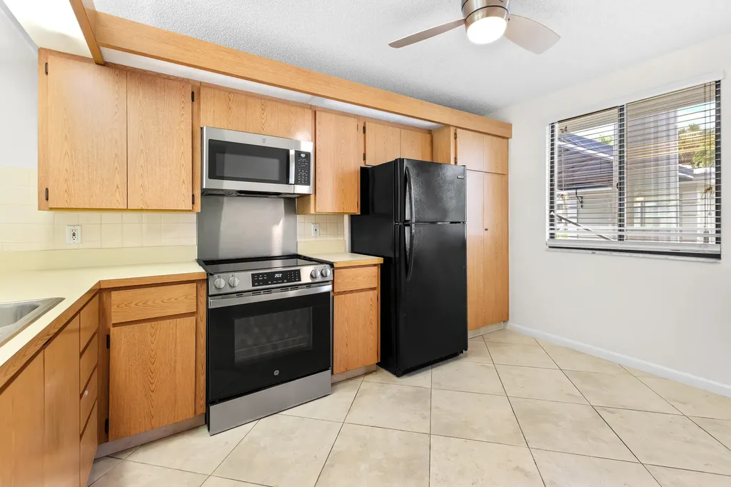 2561 Village Boulevard West Palm Beach FL 33409