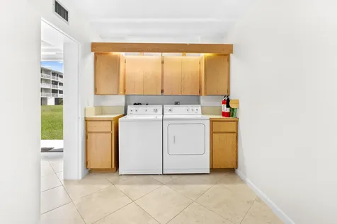 2561 Village Boulevard West Palm Beach FL 33409