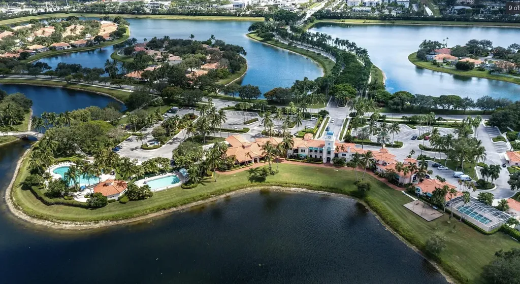2729 Muskegon Way West Palm Beach FL 33411