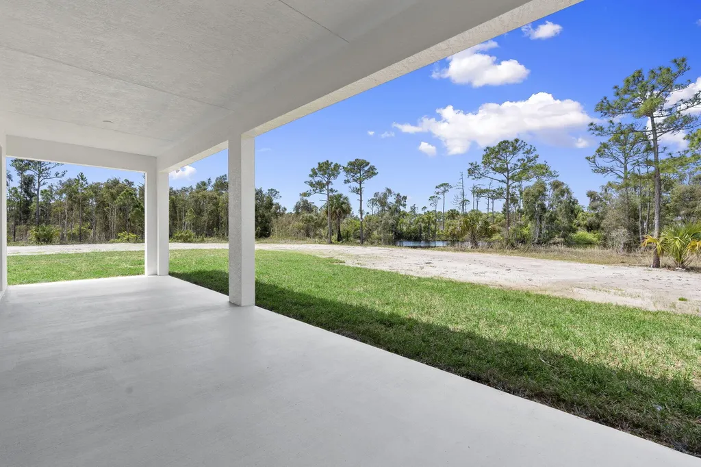 2565 Dyer Road Port St Lucie FL 34952