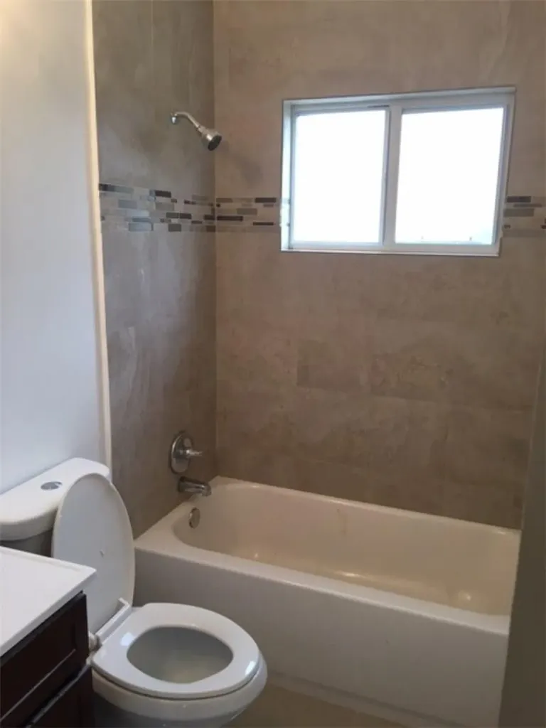 1829 NE 175th Street North Miami Beach FL 33162