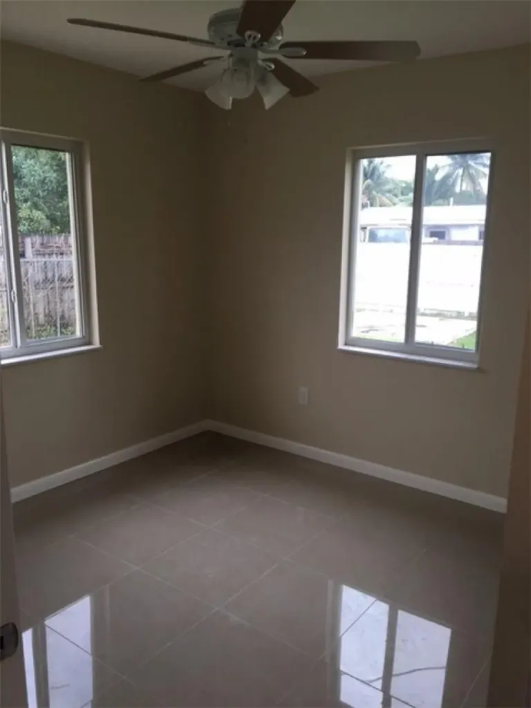 1829 NE 175th Street North Miami Beach FL 33162