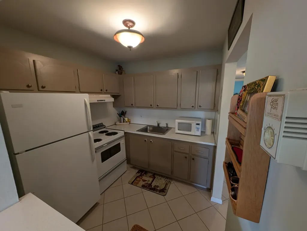 436 Markham T Deerfield Beach FL 33442