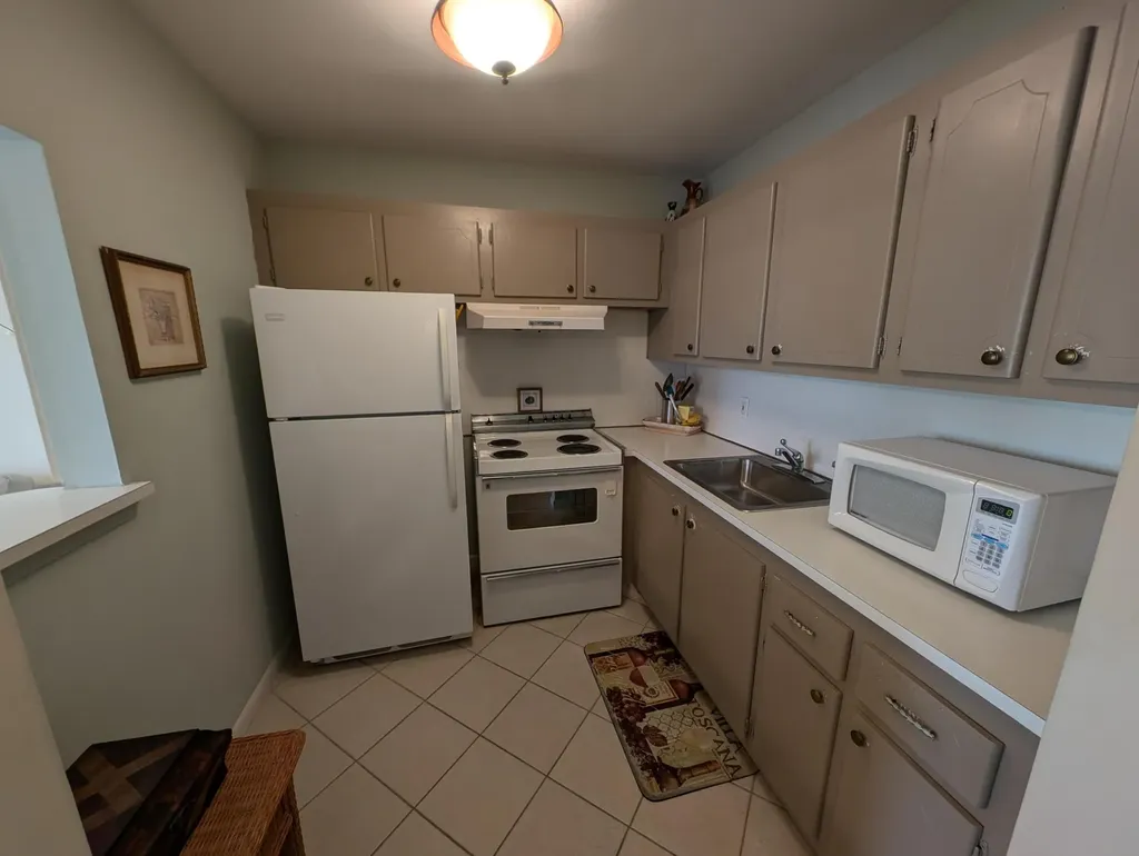 436 Markham T Deerfield Beach FL 33442