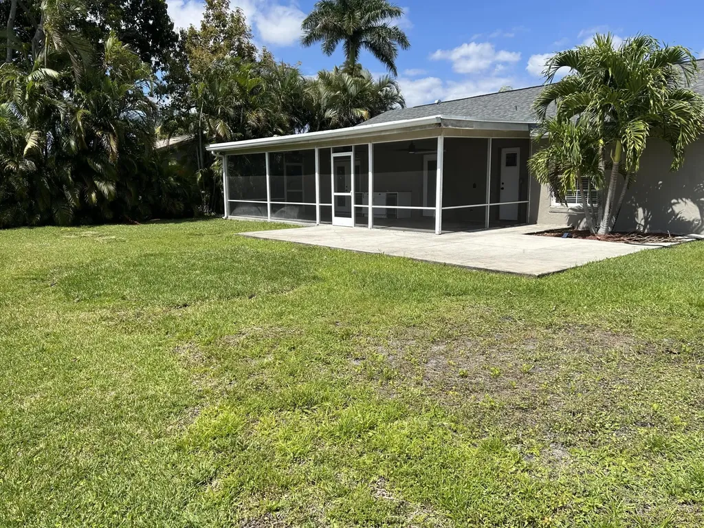 1379 Pinetta Circle Wellington FL 33414