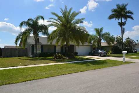 1379 Pinetta Circle Wellington FL 33414