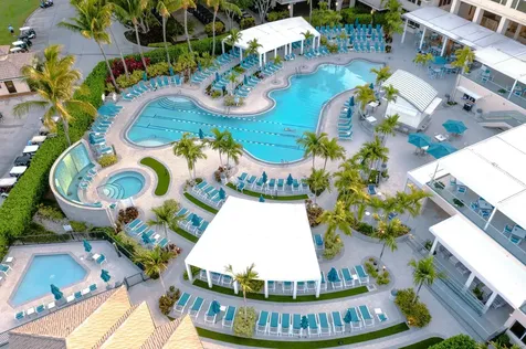 19 Stratford Drive E Boynton Beach FL 33436