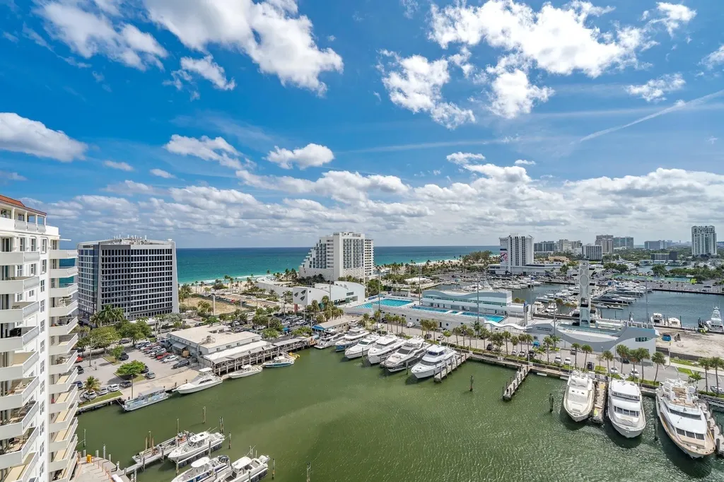 1 Las Olas Circle Fort Lauderdale FL 33316