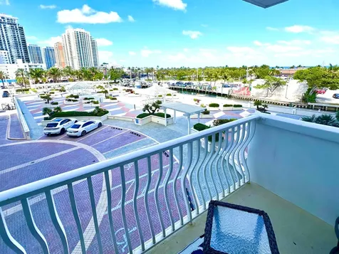 1 Las Olas Circle Fort Lauderdale FL 33316
