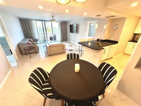 1 Las Olas Circle Fort Lauderdale FL 33316