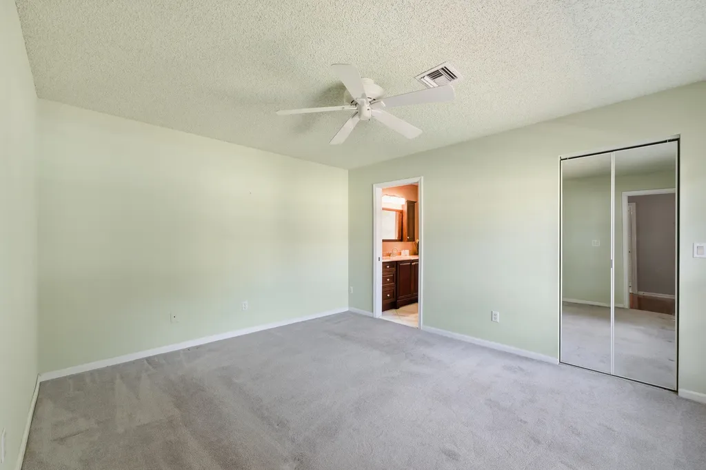 2924 SW 22nd Circle Delray Beach FL 33445